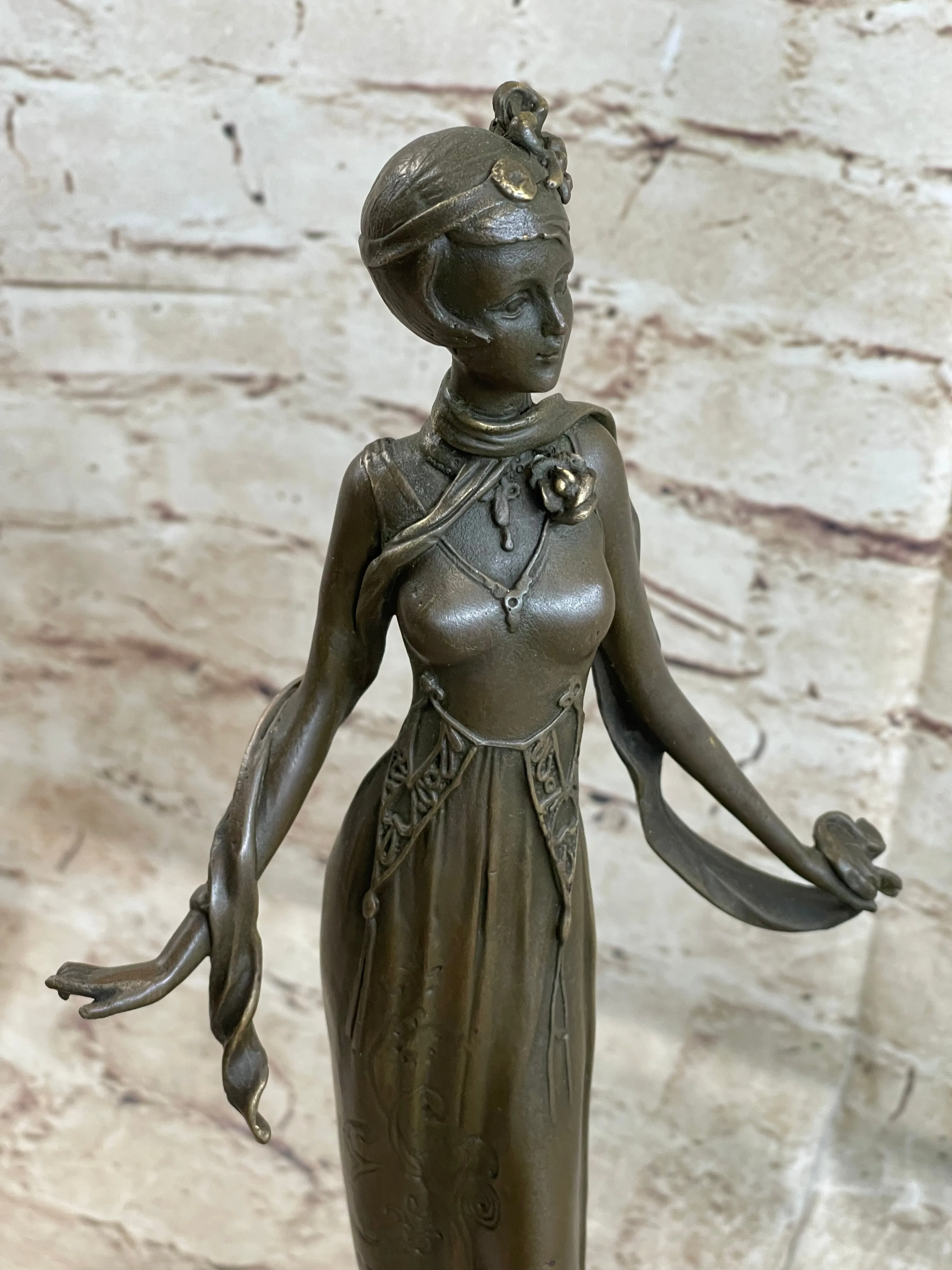 Art Deco Bronze Fashion Model Statue Sculpture Figure Decor 13" x 5"