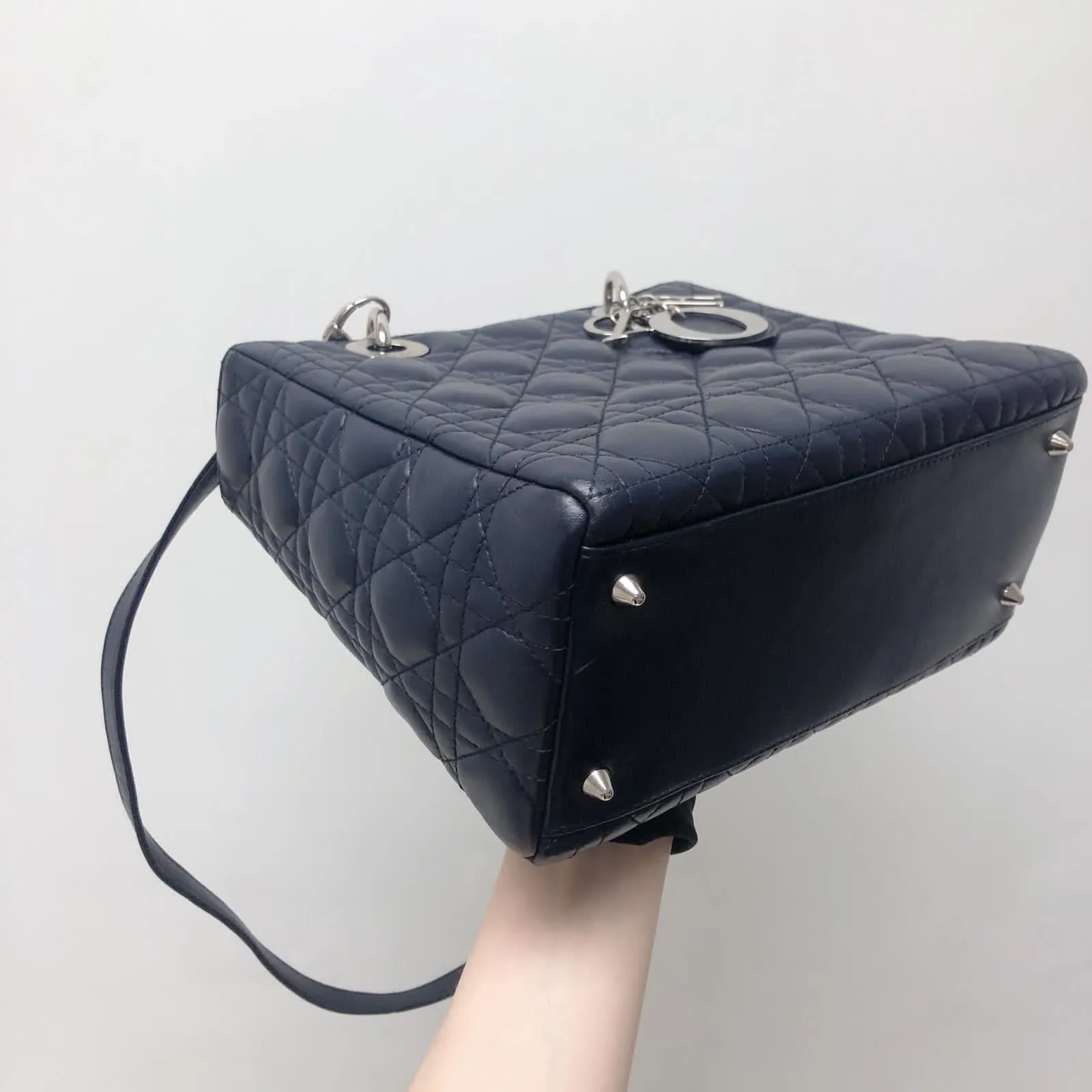 Cannage Lambskin Lady Dior Medium Dark Blue