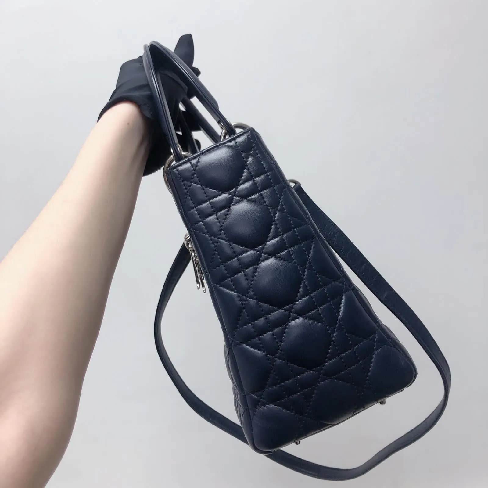 Cannage Lambskin Lady Dior Medium Dark Blue