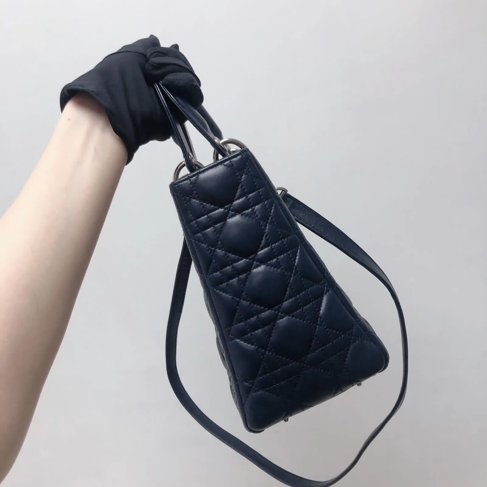 Cannage Lambskin Lady Dior Medium Dark Blue