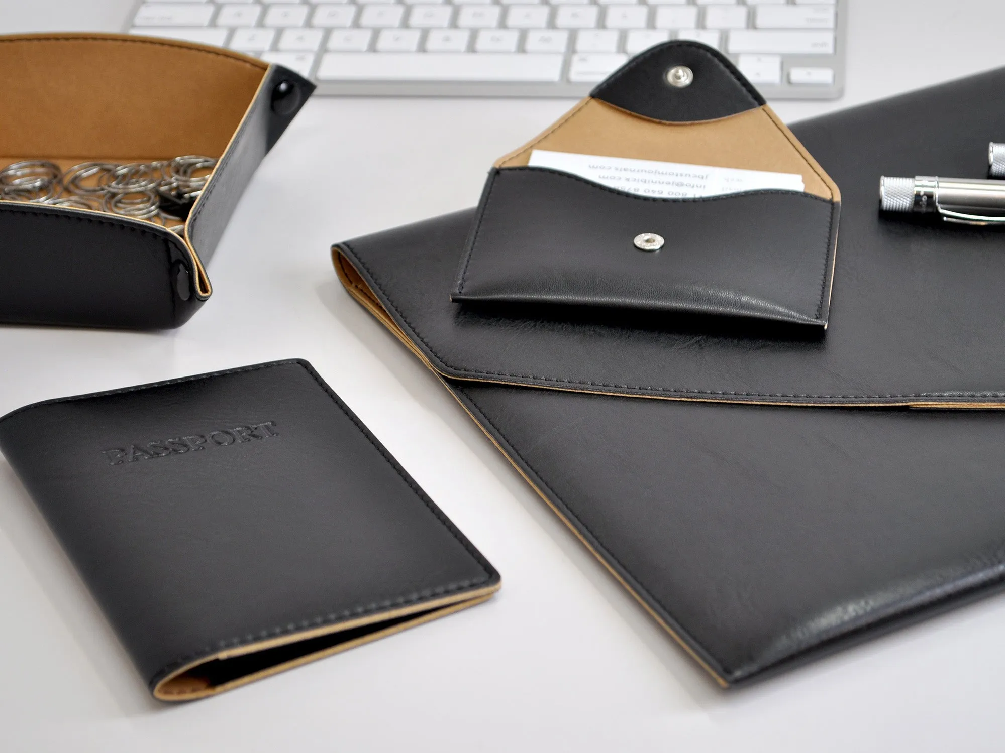 Chelsea Italian Leather Padfolio - Black