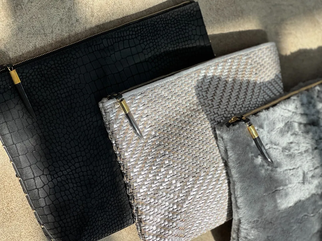 METALLIC WEAVE CLUTCH